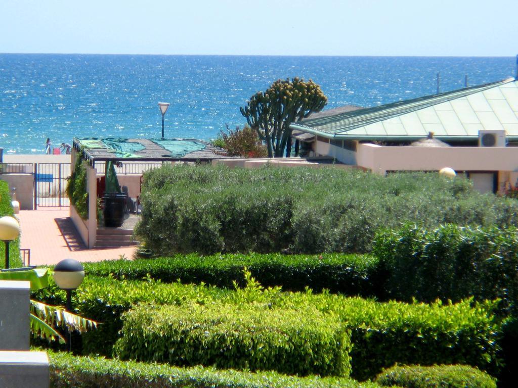 Apartamento Venavera Playa De Baria 2 K-1D Primera Linea Gran Terraza Y Wifi Экстерьер фото